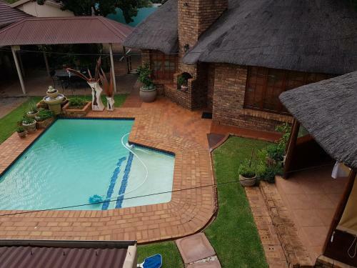 Hostal Aandbloem Guest House