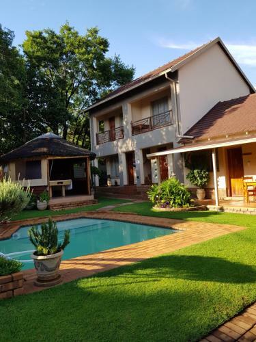 Hostal Aandbloem Guest House