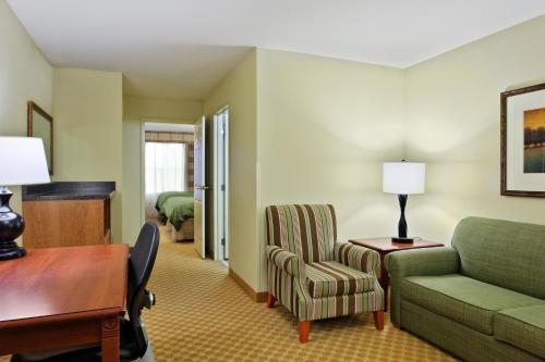 Hotel Country Inn & Suites Peoria North