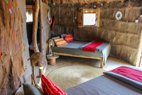 Original Maasai Lodge ? Africa Amini Life