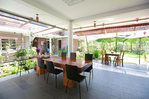 Rock Villa