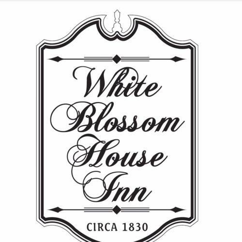 Posada Historic White Blossom House