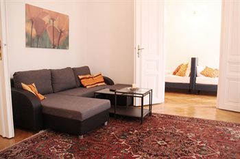 Checkvienna - Edelhof Apartments