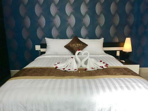 Liberty Hue Center Hotel