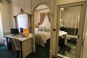 Hotel Colomba D Oro