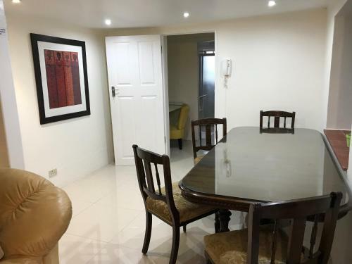 Bed & Breakfast Edens Guest House