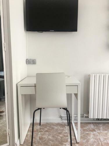 Hostal Madison Residence