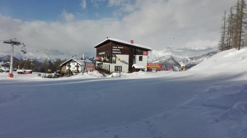 Hotel Monte Triplex