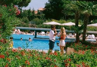 Hotel Club Valtur Garden