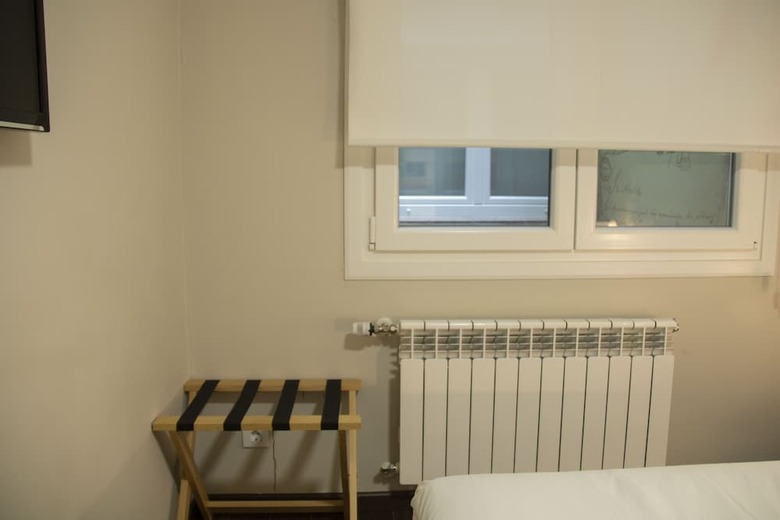 Hostal Alda Albor�n Rooms