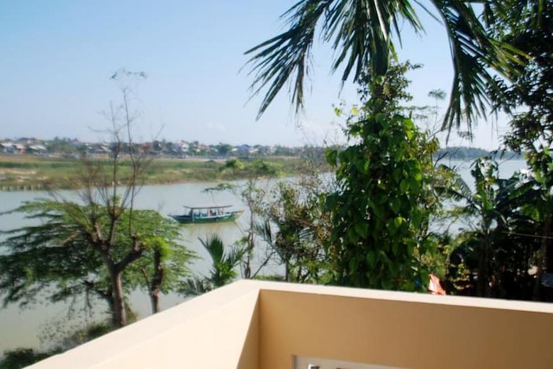 Hostal Homeland River Homestay