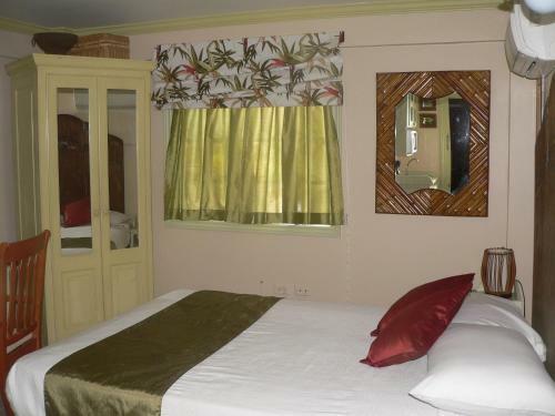 Coblentz Inn Boutique Hotel