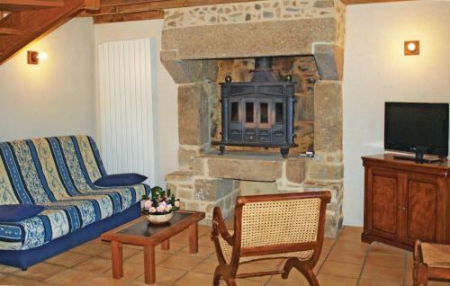 Holiday Home Plo�zal With A Fireplace 346