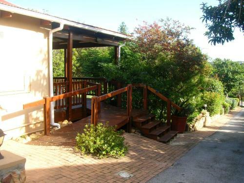 Hostal Dempsey's Guest House