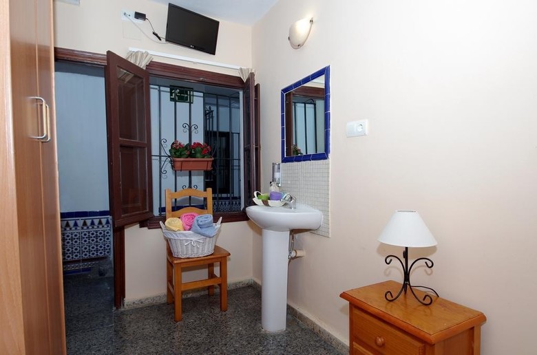 Hostal Pensi�n Aduar