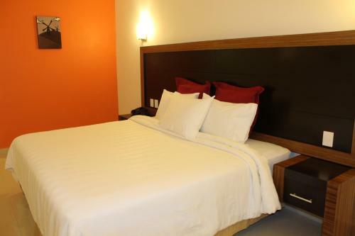 Hotel El Palmar Inn