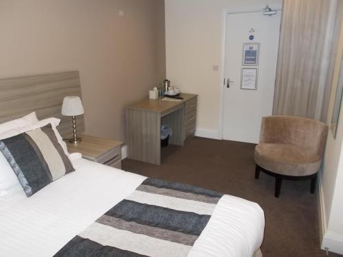 Hotel Queens Arms Country Inn