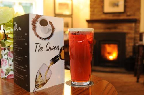 Hotel Queens Arms Country Inn