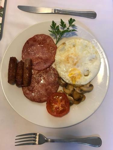 Hostal Riverbend Country House