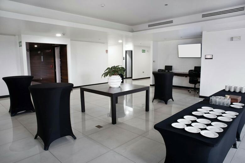 D Sabana Hotel San Jos�