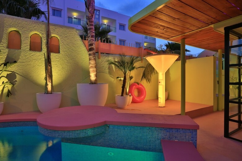 Hotel Tropicana Ibiza Suites - Adults Only