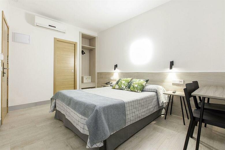 Hostal Castilla II Puerta Del Sol