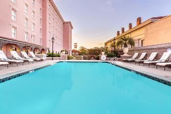 Mills House Wyndham Grand Hotel