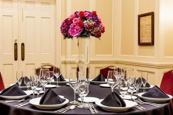 Mills House Wyndham Grand Hotel