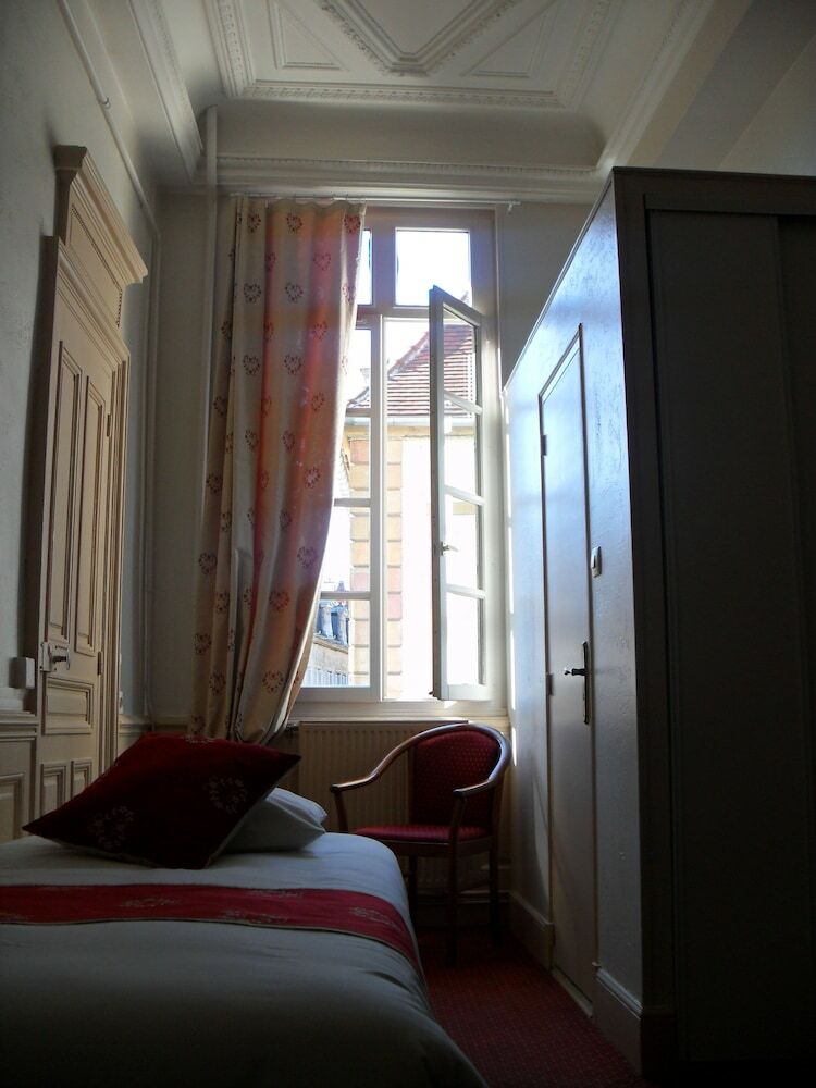 Hotel H�tel Du Palais