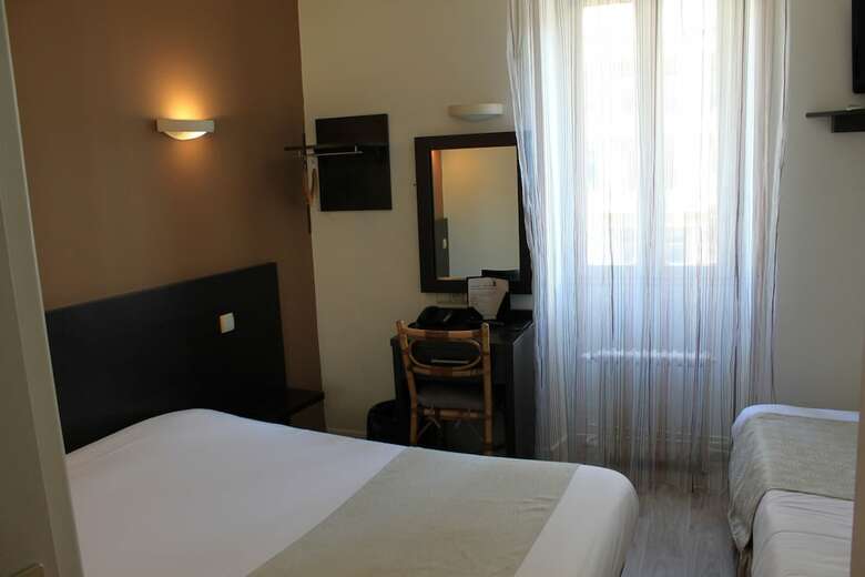 Hotel H�tel De Paris
