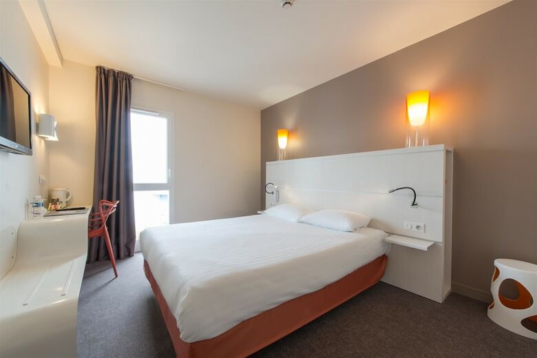 Hotel Kyriad La Rochelle Centre - Les Minimes