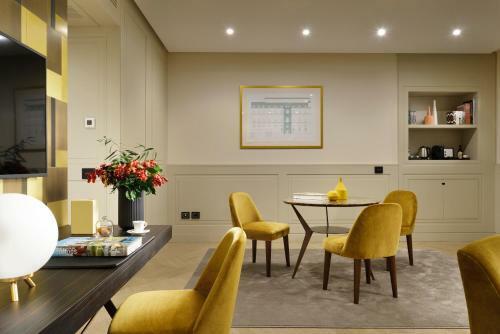 Bed & Breakfast Margutta 54 Luxury Suites
