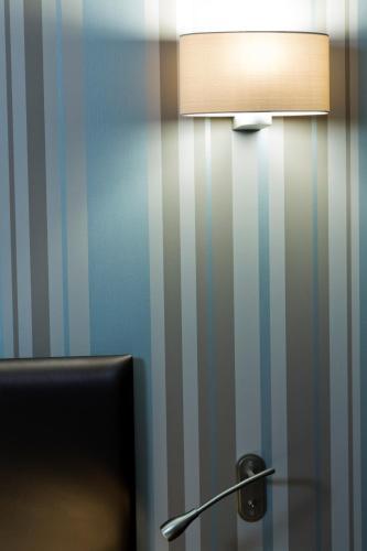 Hotel H�tel D�orl�ans