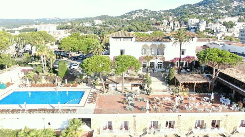 Hotel Roger De Flor Seleqtta