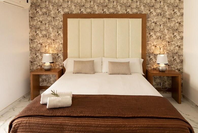 Hotel Roger De Flor Seleqtta