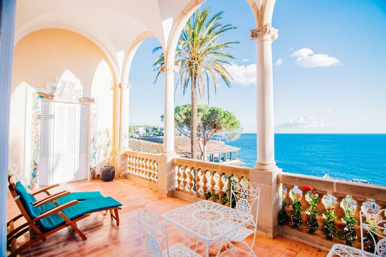Hotel Roger De Flor Seleqtta