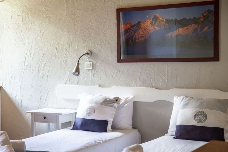 Hotel La Chaumi�re Mountain Lodge