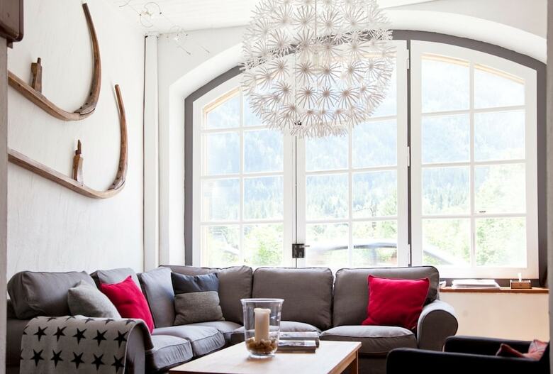 Hotel La Chaumi�re Mountain Lodge
