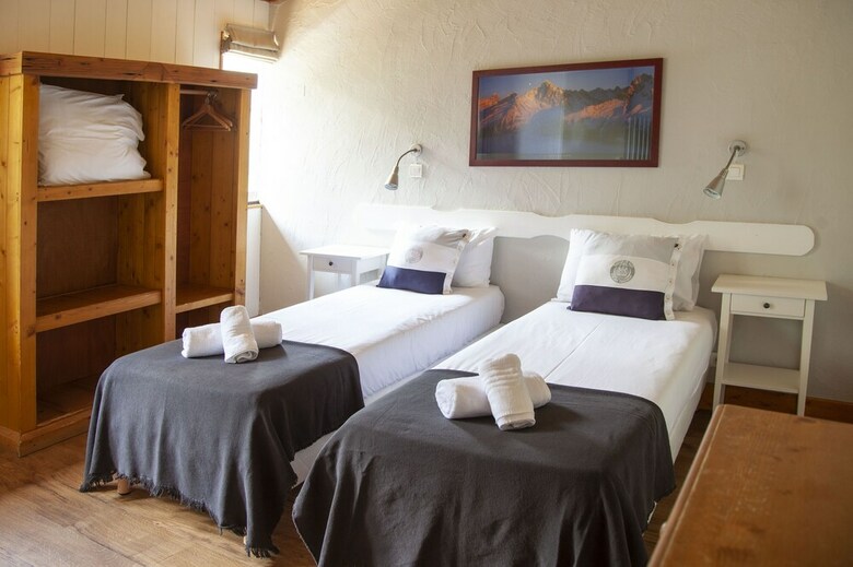 Hotel La Chaumi�re Mountain Lodge