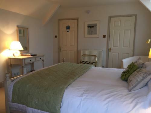 Bed & Breakfast Church House