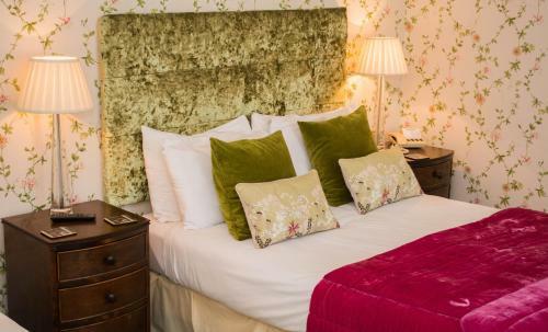 Beachlands Hotel