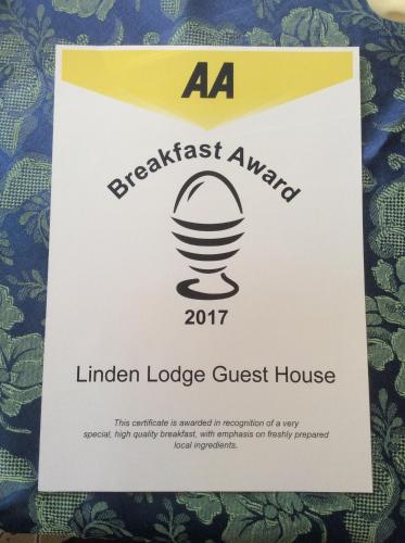 Hostal Linden Lodge Guest House