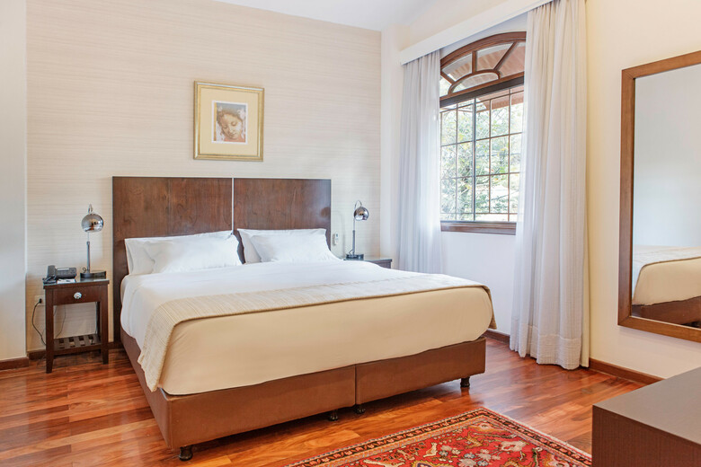 Las Lomas Casa Hotel