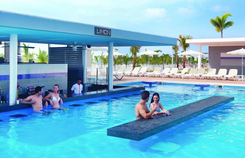 Hotel Riu Playa Blanca