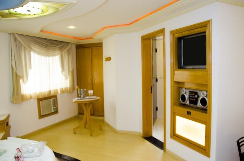 Hotel Omega Palace
