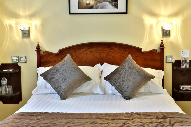Best Western Lee Wood Hotel