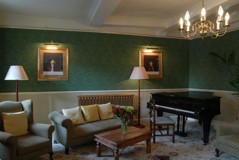 Old Hall Hotel