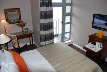 Hotel Forster Court(.)