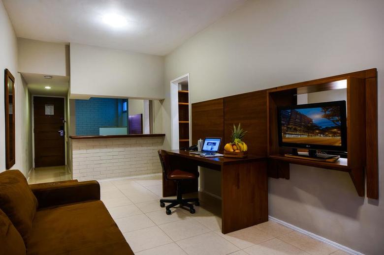 Hotel Copacabana Suites