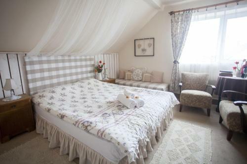 Hostal Emese Vend�gh�z Noszvaj
